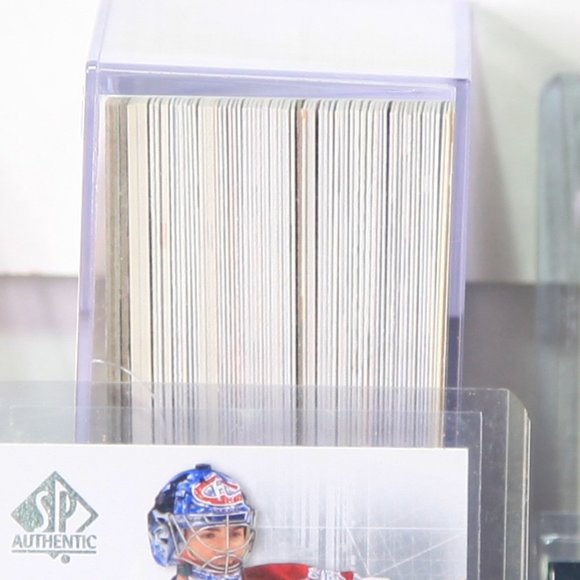 55+ Hockey Goalies - Extravaganza - Hockey Goalie Cards Collection 90s & Up! - Picture 4 of 5